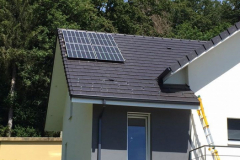Pose panneaux photovoltaïques solaires 1,2 kWc en France par VEVS